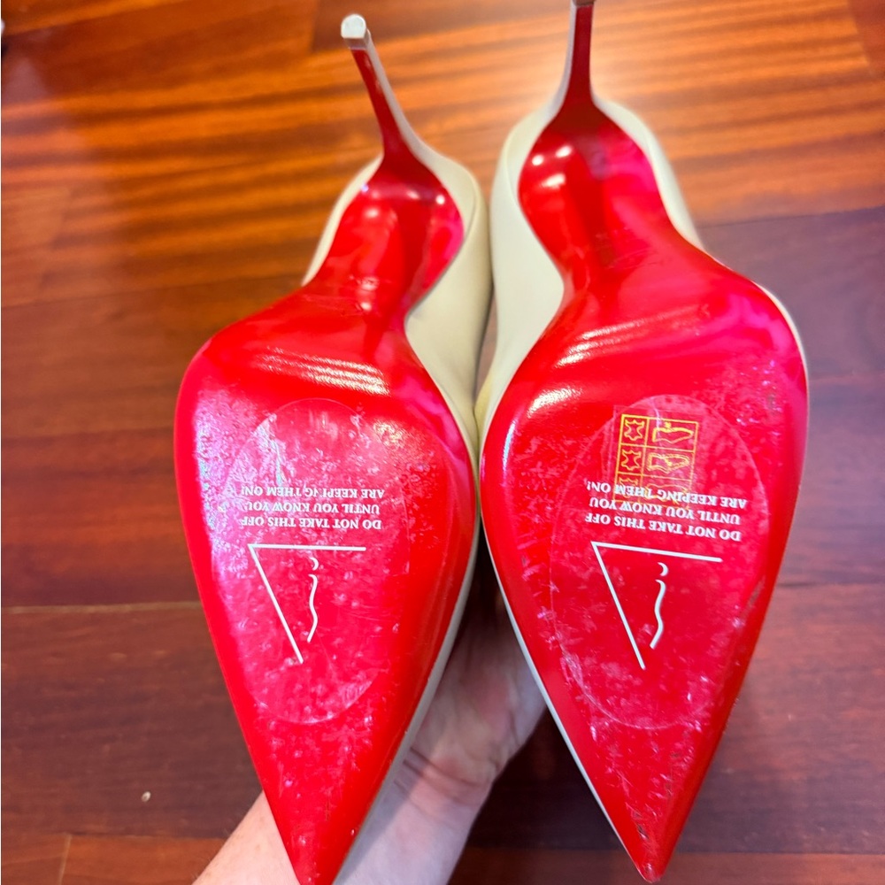 Christian Louboutin Light Beige Pointed-Toe Leather Pumps - Picture 2 of 3